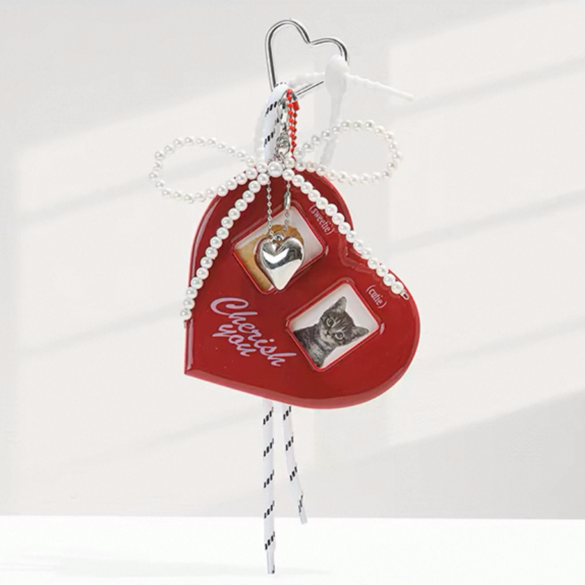 Scarlet Snap Keychain